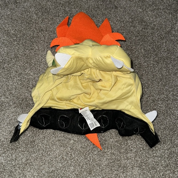 🎮Super Mario Brothers King Koopa Mask🎮 - Picture 5 of 6